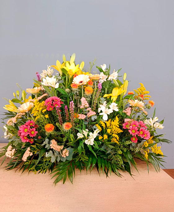 Centro de flores funerarios Burlada
